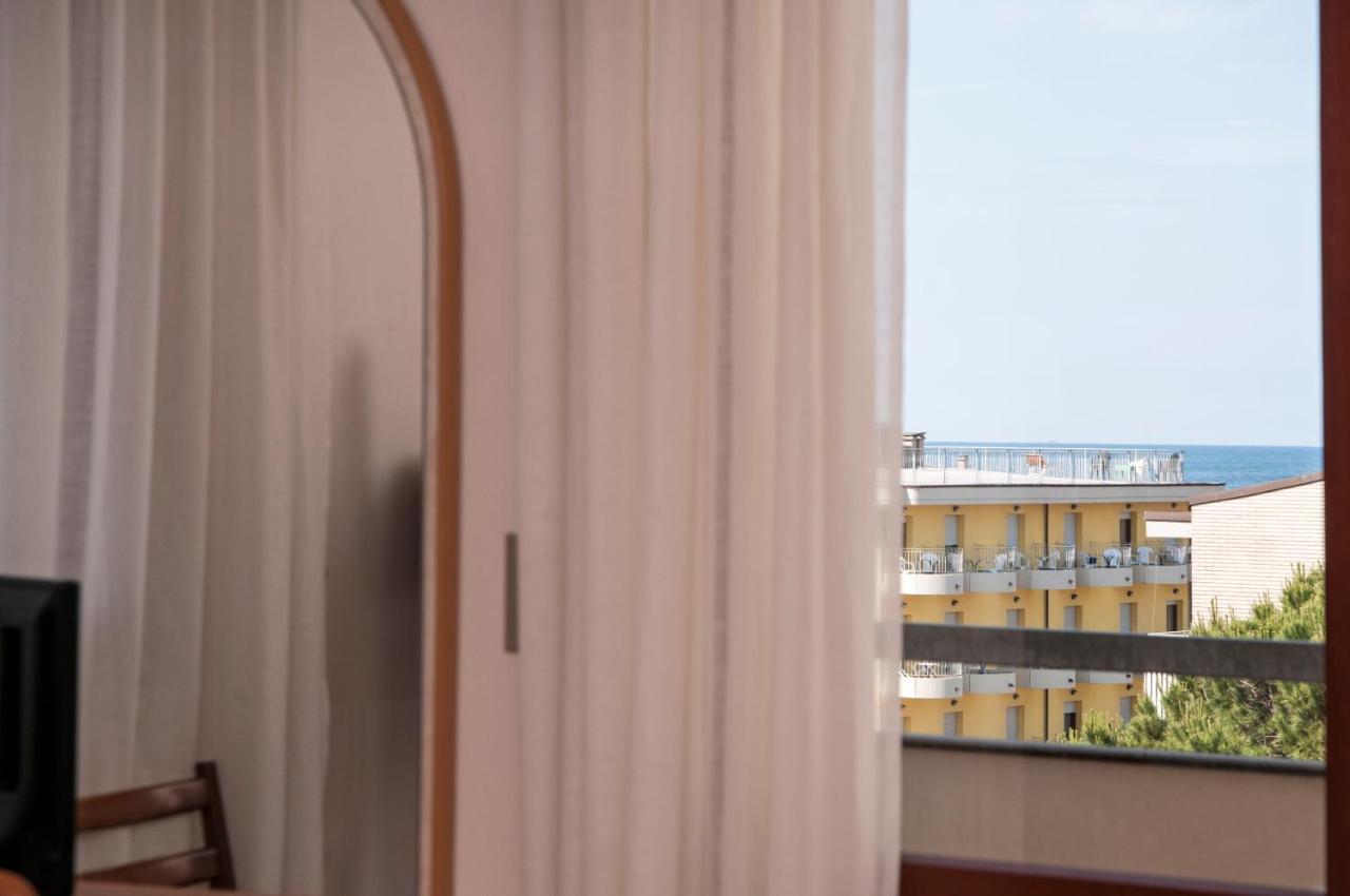 Hotel Rugantino تْشيزيناتيكو المظهر الخارجي الصورة