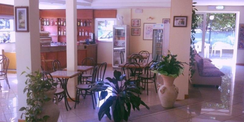 Hotel Rugantino تْشيزيناتيكو المظهر الخارجي الصورة