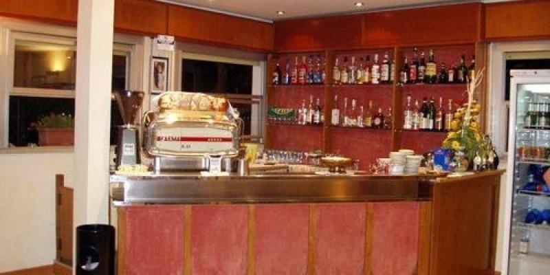 Hotel Rugantino تْشيزيناتيكو المظهر الخارجي الصورة