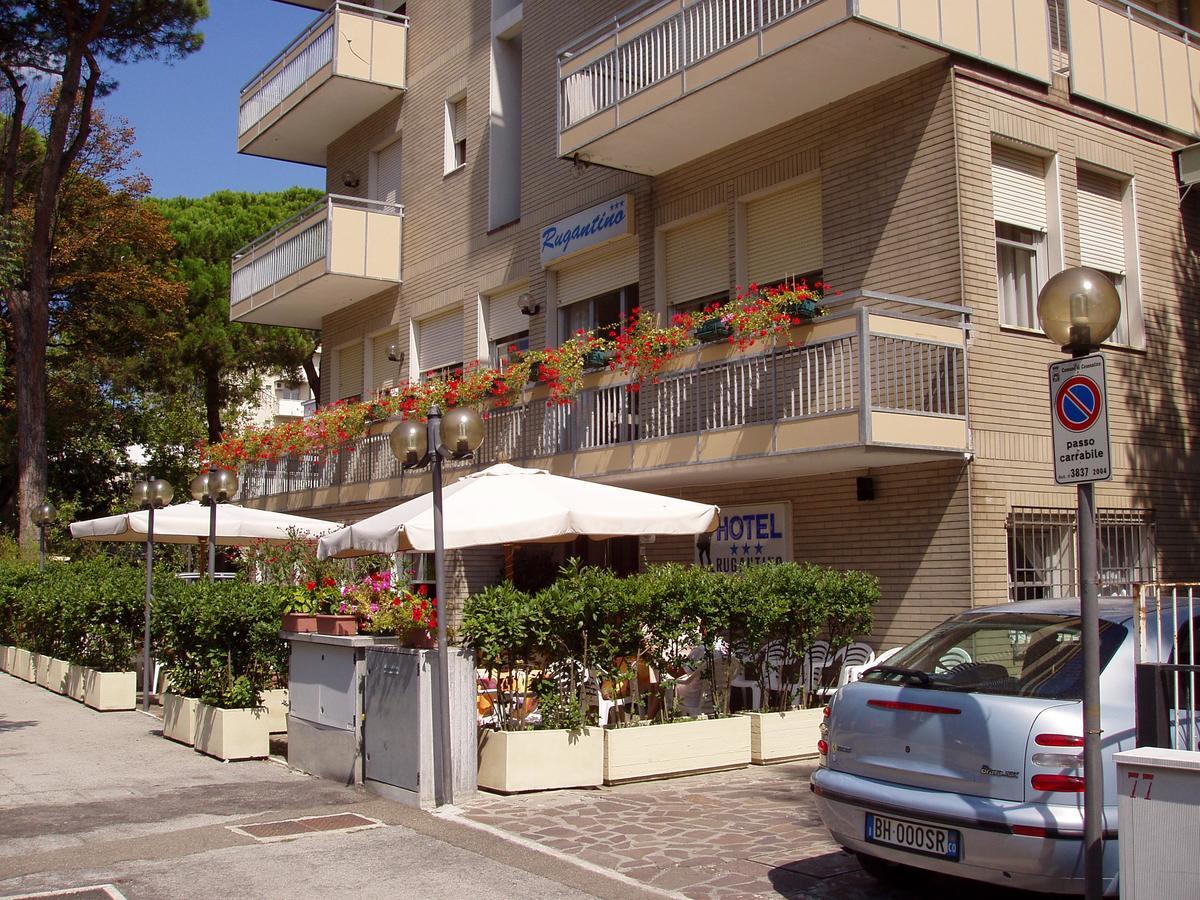 Hotel Rugantino تْشيزيناتيكو المظهر الخارجي الصورة